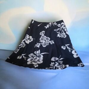Gap Factory Store blue white floral size 12 100% cotton lightweight